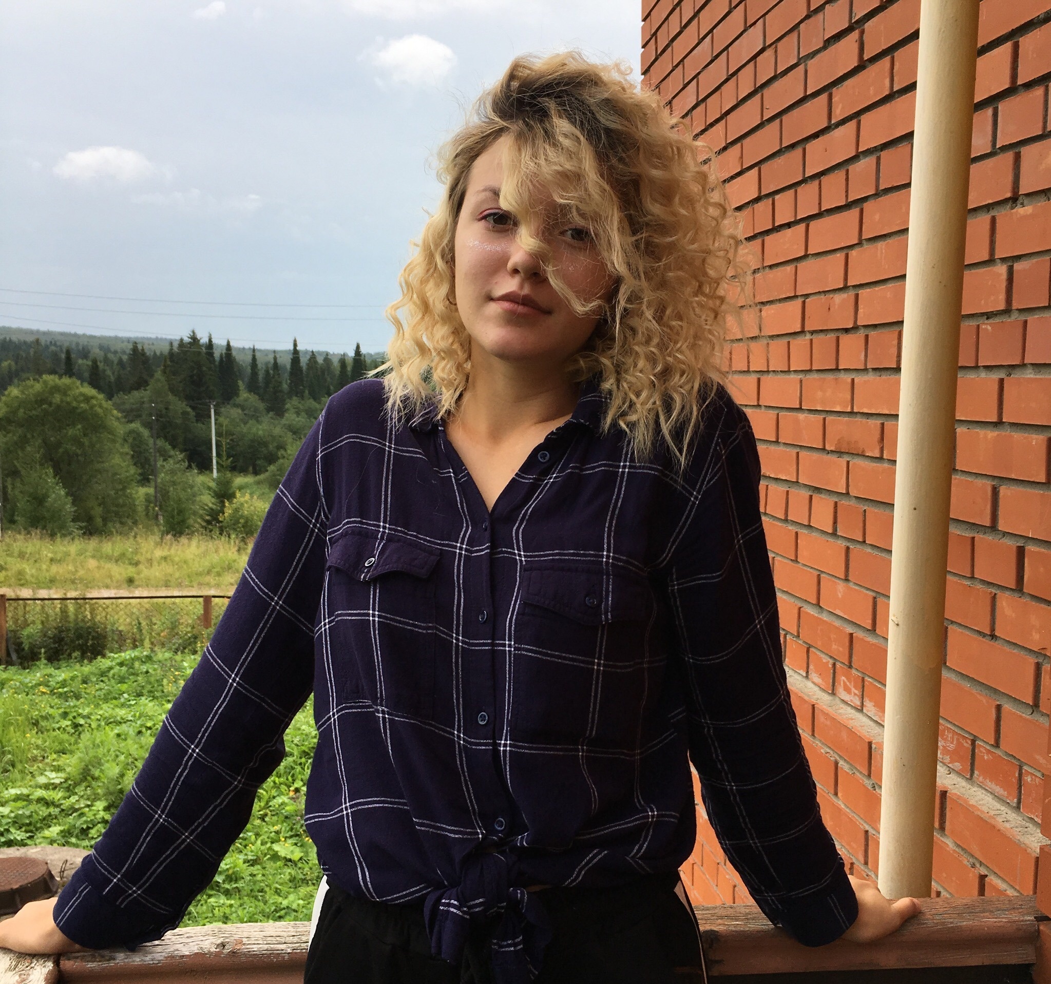 Марина привлекальеная девушка из Мариуполя цена от 3000 руб